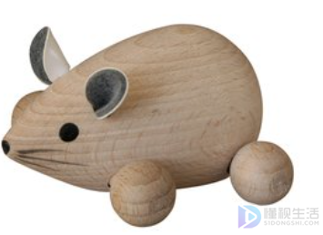 背门板上街猜一生肖