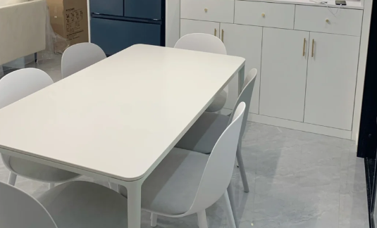 德利丰岩板怎么样德利丰岩板是进口的吗(德利丰岩板是几线品牌)