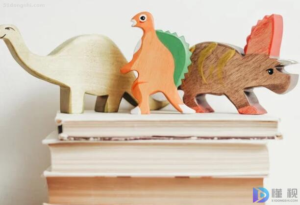 挖掘机租赁合同书范本简单(挖掘机租赁合同怎么写?)