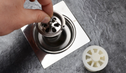 地漏安上防臭芯排水不畅怎么办防臭地漏漏水非常慢怎么弄(地漏防臭芯为什么取不出来)