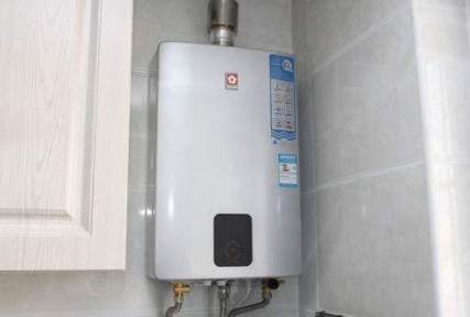 燃气热水器不打火原因及维修办法燃气热水器打火有声音正常吗(燃气热水器打火有声音但不没有火怎么办)