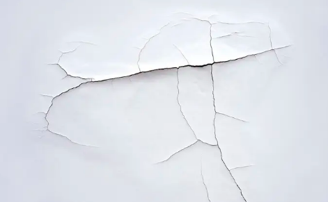 墙体裂缝是质量问题吗墙体裂缝会不会倒塌(墙体裂缝有安全隐患吗)