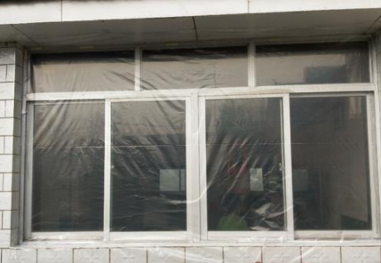 冬天封窗户怎么封保暖冬天窗户漏风怎么保暖(冬天窗户怎么密封)