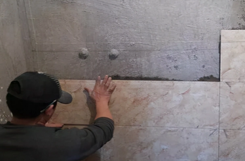 铺瓷砖用做自流平吗?