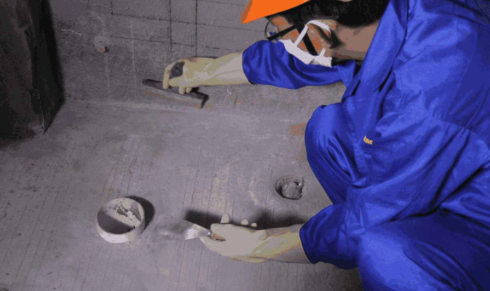 补漏防水胶气味重有毒吗补漏防水胶多久能干(防水补漏的气味大不大)