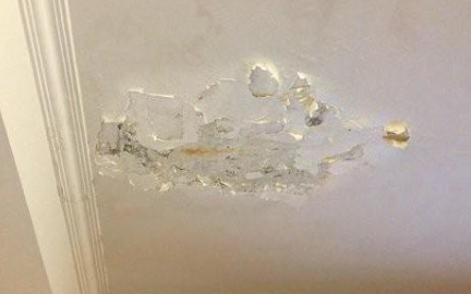 房顶掉皮怎么办