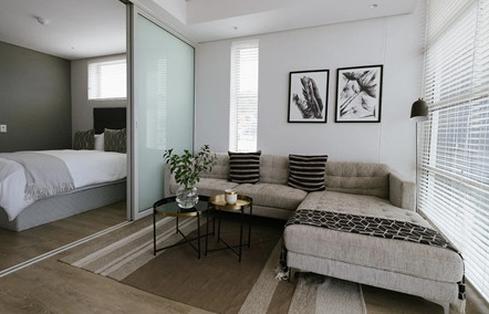 84消毒液怎么除墙发霉84消毒液可以擦墙壁吗(84消毒水怎么去除墙上的霉渍)