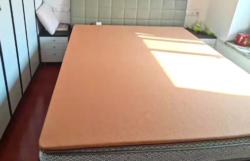 蓝盒子床垫边缘会不会塌