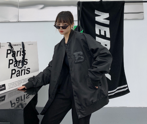 棒球服串色还能穿吗棒球服串色了怎么去除(棒球服会掉色吗)