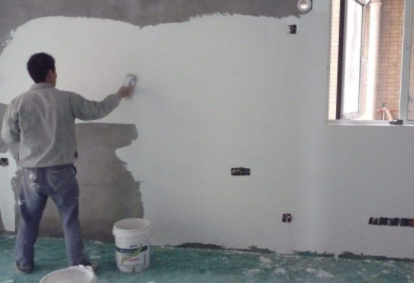 耐水腻子为什么起皮耐水腻子起皮怎么办(耐水腻子会开裂吗)