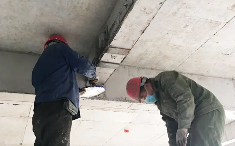 漏水钻孔注射胶水