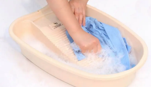 衣服可以放几天再洗