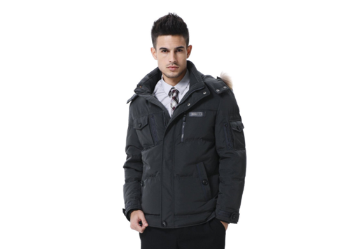 羽绒服有鸭毛味道算质量不合格吗羽绒服有鸭毛味道危害健康吗(羽绒服有鸭毛味还能穿吗)