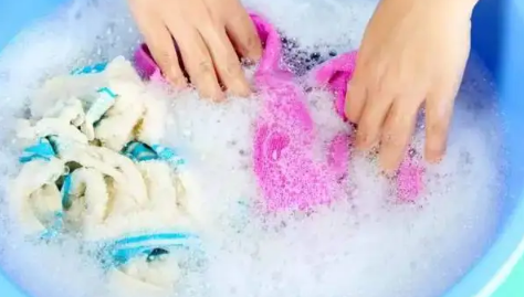 衣服浸泡多久洗