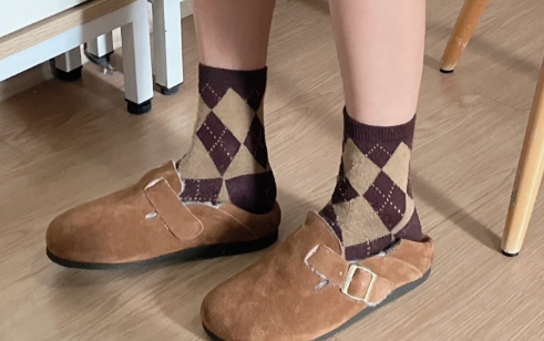 勃肯鞋是什么材质