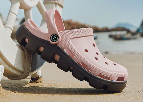 洞洞鞋会让脚变形吗