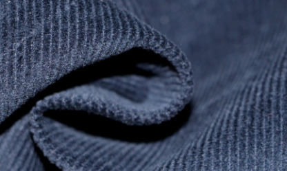 买来的灯芯绒发白是怎么回事