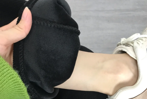 灯芯绒的衣服会不会掉色