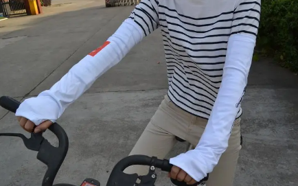 冰袖能防止晒黑吗所有冰袖都有防晒效果吗(冰袖真的有用吗 什么颜色的最防晒)