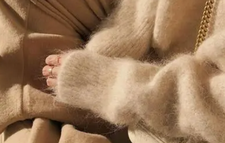 水貂绒机洗后会缩吗水貂绒怎么打理显毛好(水貂绒机洗后补救)