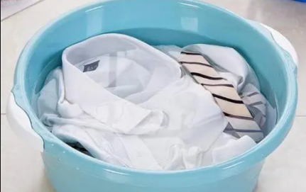 衣服上反光涂料泛黄