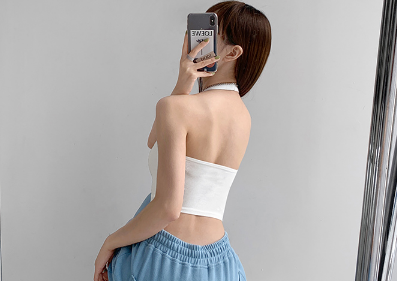 挂脖吊带内衣图片