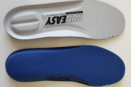 运动鞋的鞋垫可以拆开拿出来洗吗运动鞋垫太臭怎么洗(运动鞋鞋垫能拿出来吗)