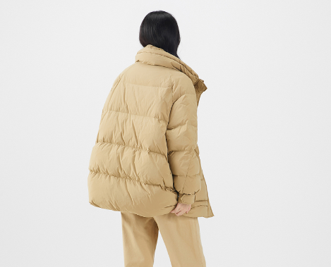 鹅绒服买来要洗吗鹅绒服怎么洗洗的干净(鹅绒服洗了会成一团吗)