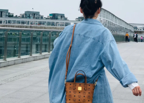 mcm菜篮子经典款停产了吗