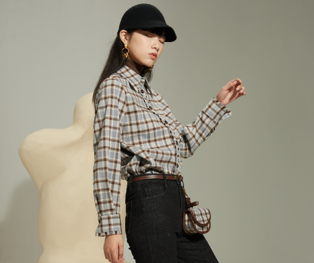 丹宁裤和牛仔裤一样吗丹宁裤和普通牛仔裤区别在哪(丹宁牛仔裤怎么搭配)