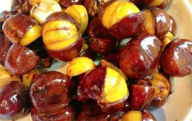 不粘锅可炒菜吗