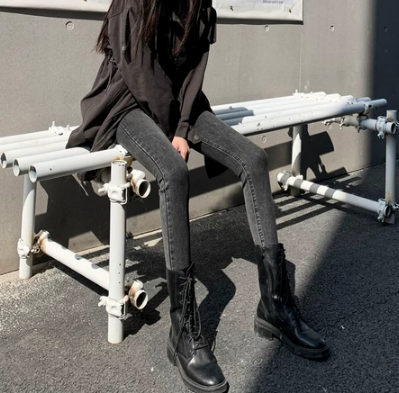 为什么牛仔裤穿起来发痒