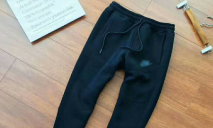 加绒裤掉毛怎么处理