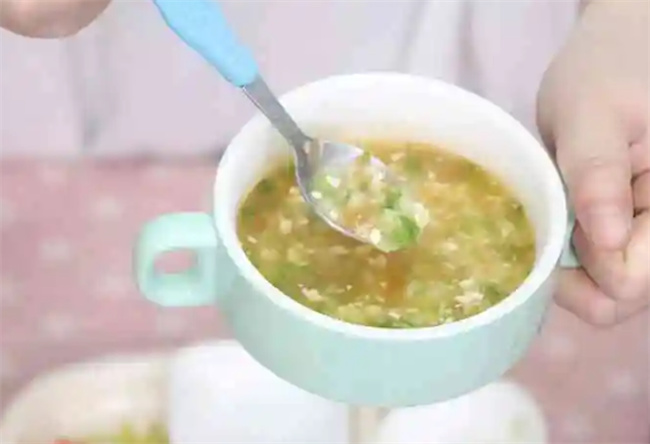 宝宝多少个月开荤