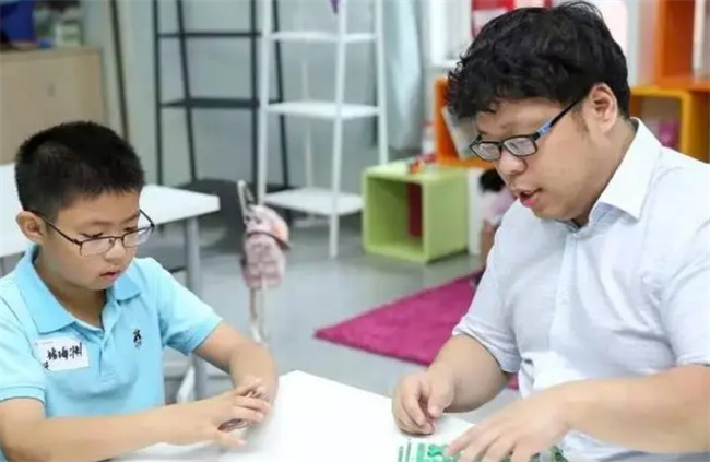 转学对孩子有好处吗