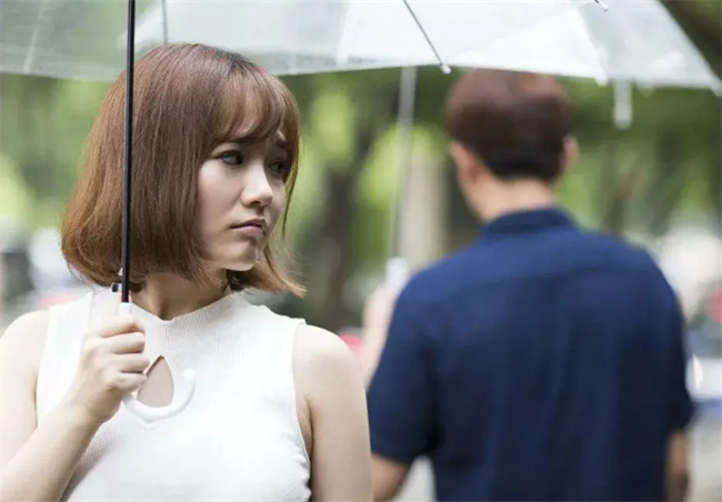 一个人在不在乎你的短句