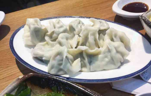 沙葱能包素饺子吗