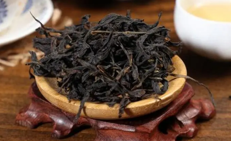 鸭屎香柠檬茶真的有鸭屎吗鸭屎香柠檬茶为什么叫鸭屎(鸭屎香柠檬茶好难喝)