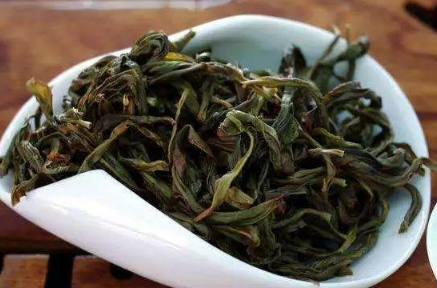 鸭屎香柠檬茶好难喝