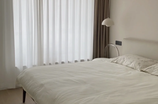 新房入住打开窗户睡觉甲醛会少点吗