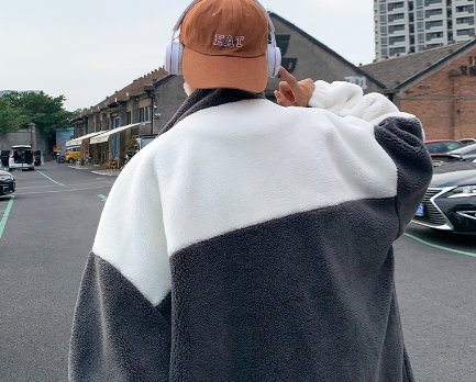 摇粒绒外套容易脏吗