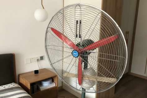 工业风扇除甲醛对着哪吹工业风扇除甲醛要多久(工业扇吹风除甲醛吹多久)