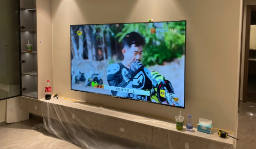 75寸电视可以挂墙壁上吗安全吗