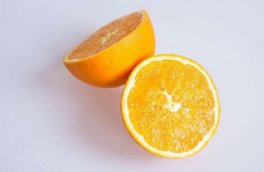 盐蒸橙子水开后蒸多久
