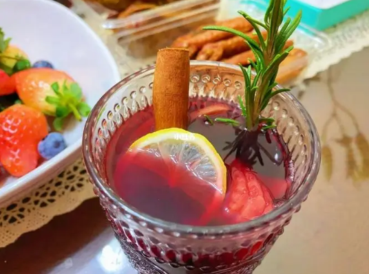 橙味热红酒
