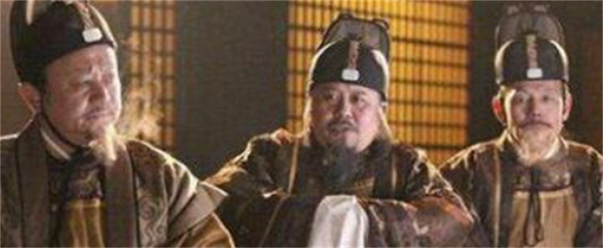宰相必起