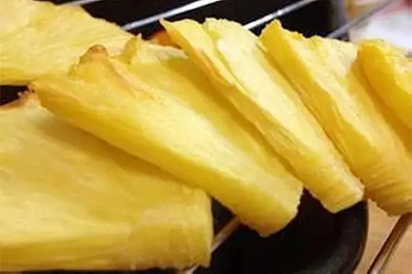 烤菠萝是哪里的吃法