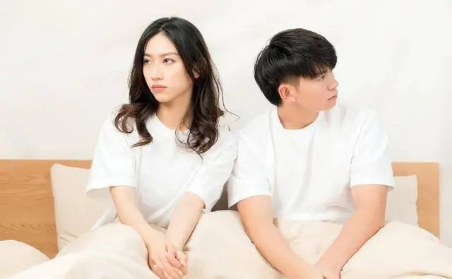 亲姐弟同一年结婚风俗