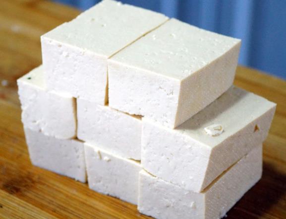 豆腐放冰箱冷冻后还能吃吗