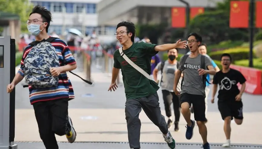 高考英语口语考试涉及哪些专业